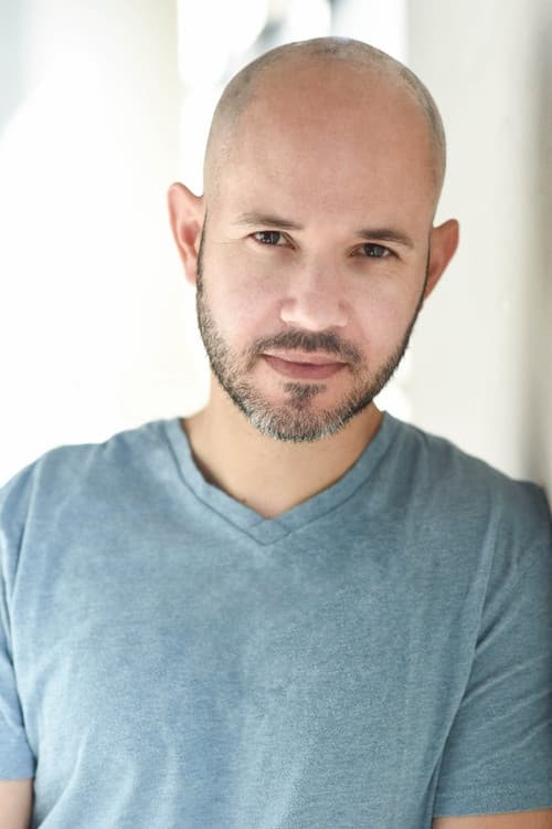Carlos E. Campos headshot