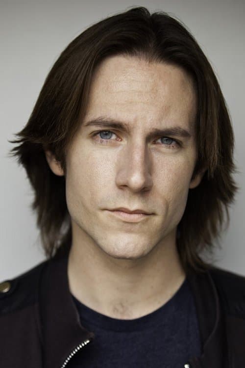 Matthew Mercer headshot