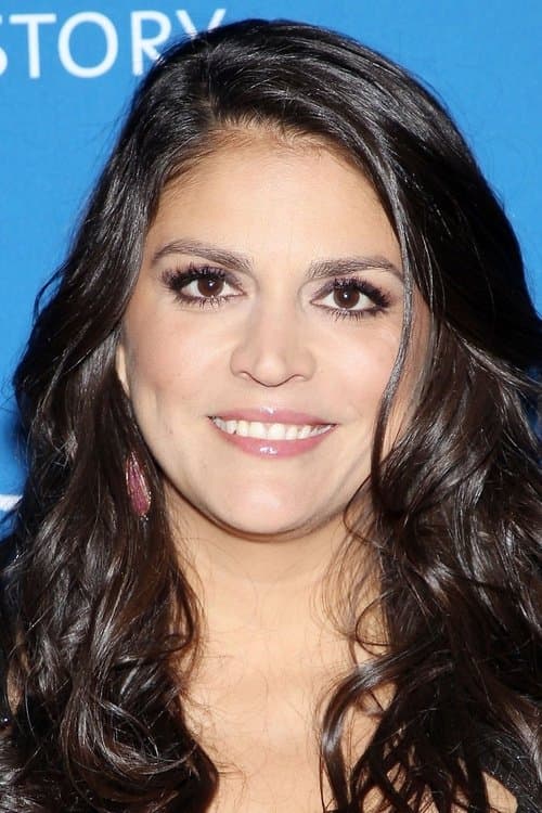 Cecily Strong headshot