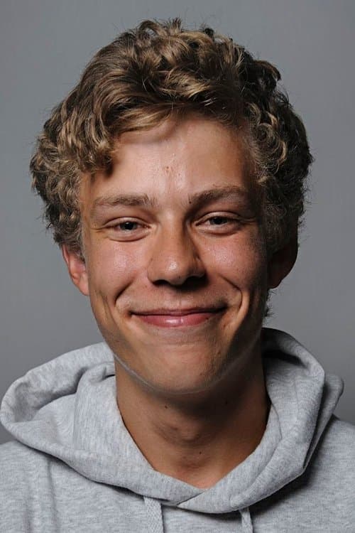 Steinar Klouman Hallert headshot