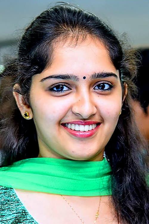 Sanusha Santhosh headshot