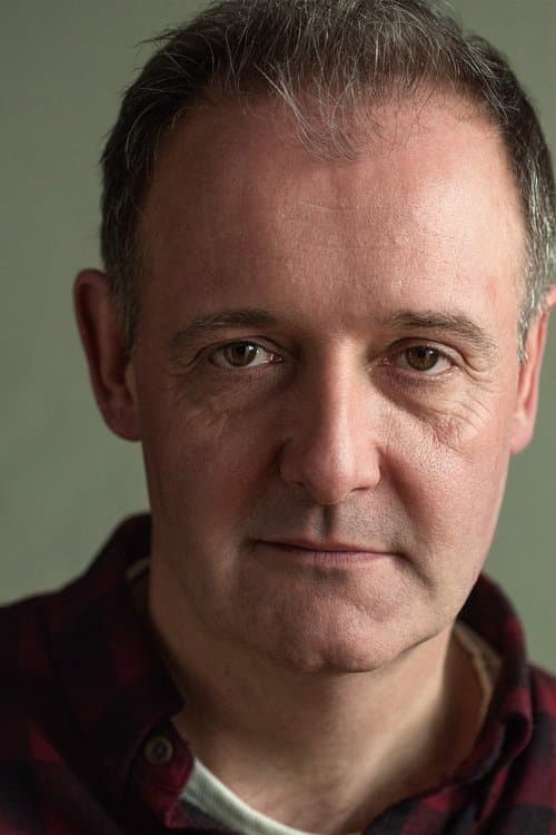 Colin Mace headshot