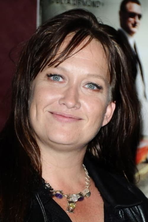 Jennifer Lynch headshot