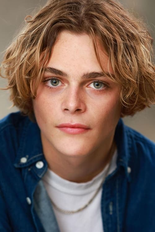 Billy Barratt headshot