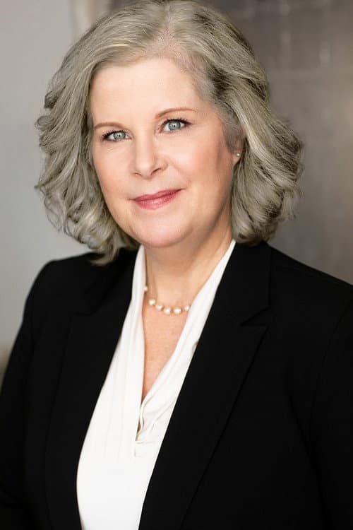 Marypat Farrell headshot