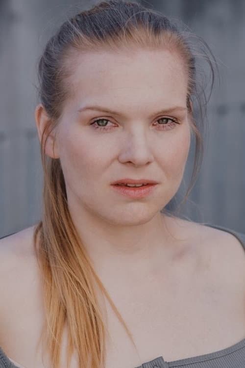 Corinna Pumm headshot