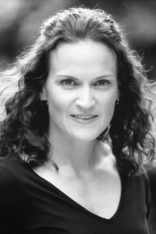 Lori Stewart headshot