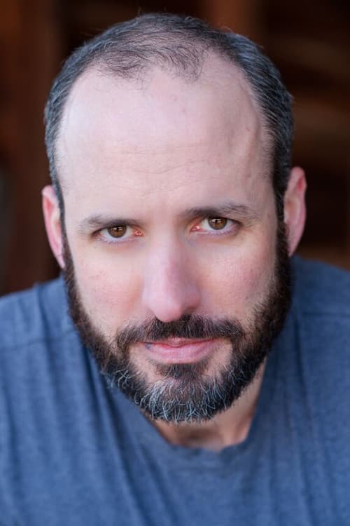 Chris Newman headshot