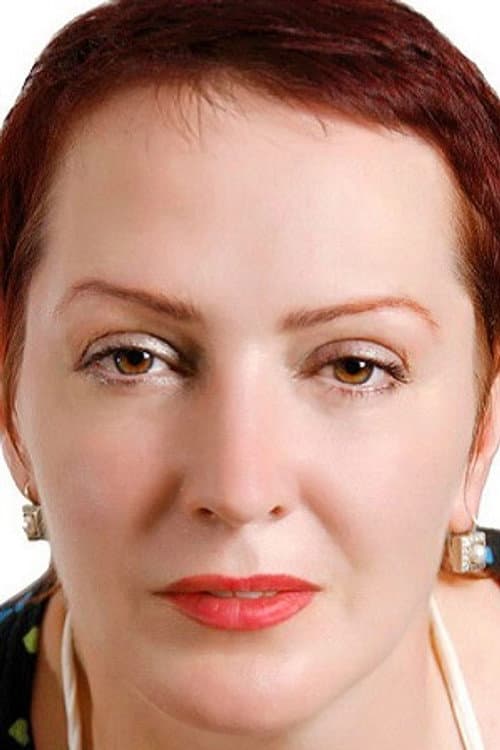 Khelga Filippova headshot
