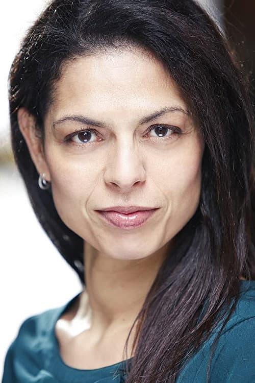 Myriam Acharki headshot