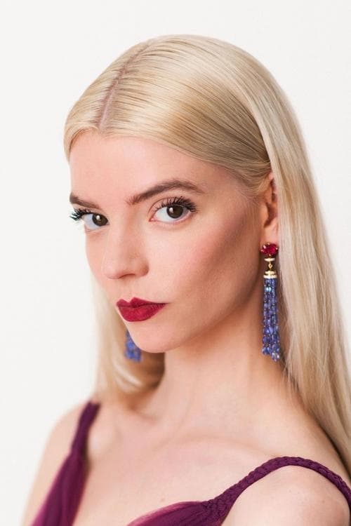 Anya Taylor-Joy headshot
