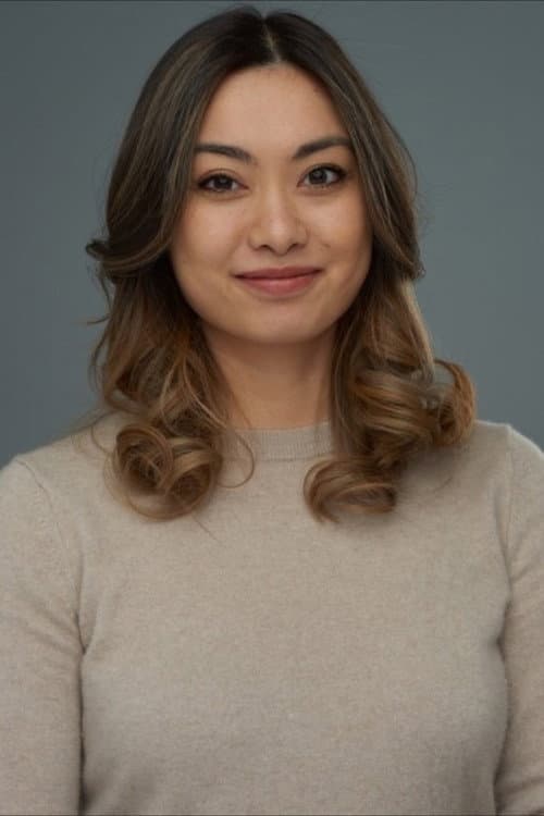 Briana Bui headshot