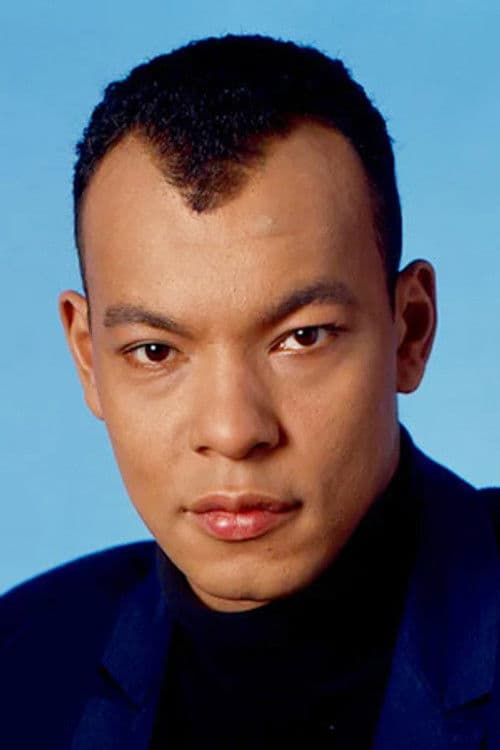 Roland Gift headshot