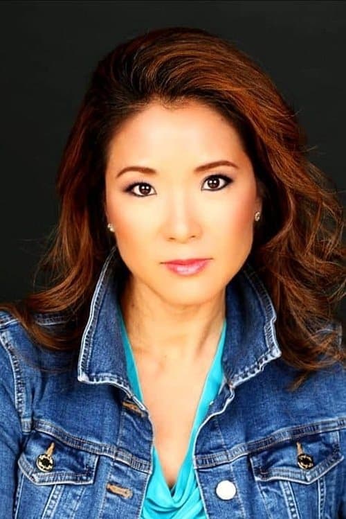 Gina Jun headshot