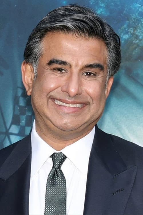 Aditya Sood headshot