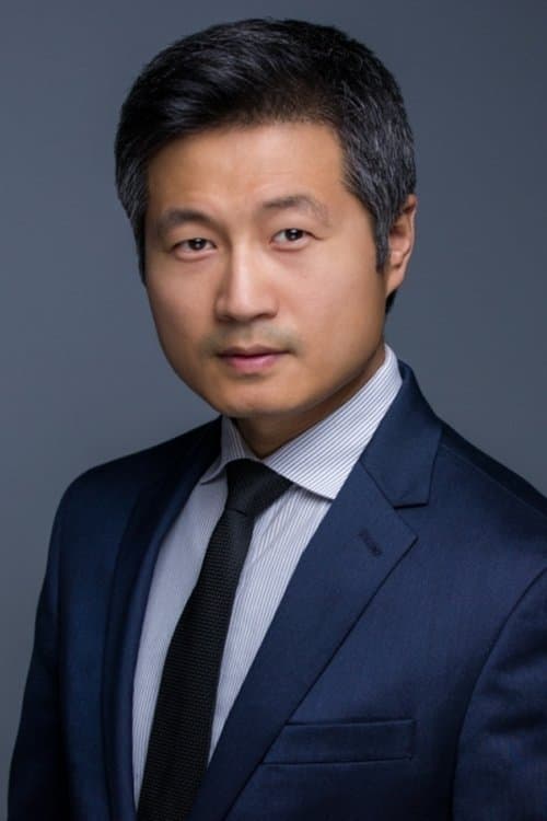 Kurt Yue headshot