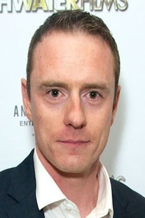 Stephen Reynolds headshot