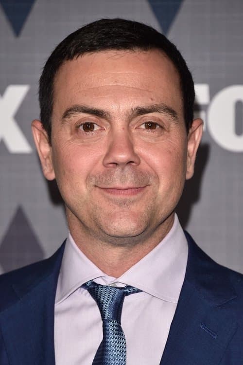 Joe Lo Truglio headshot