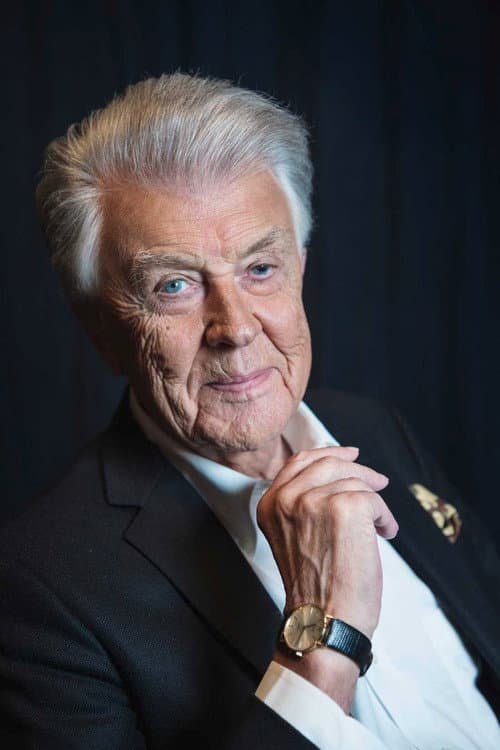 Sven-Bertil Taube headshot