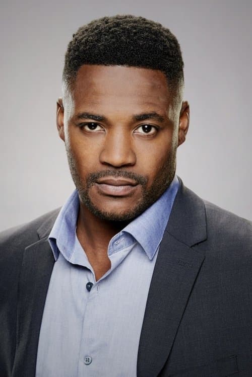 Duane Henry headshot