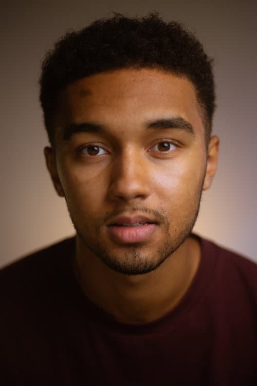 Sam Reuben headshot