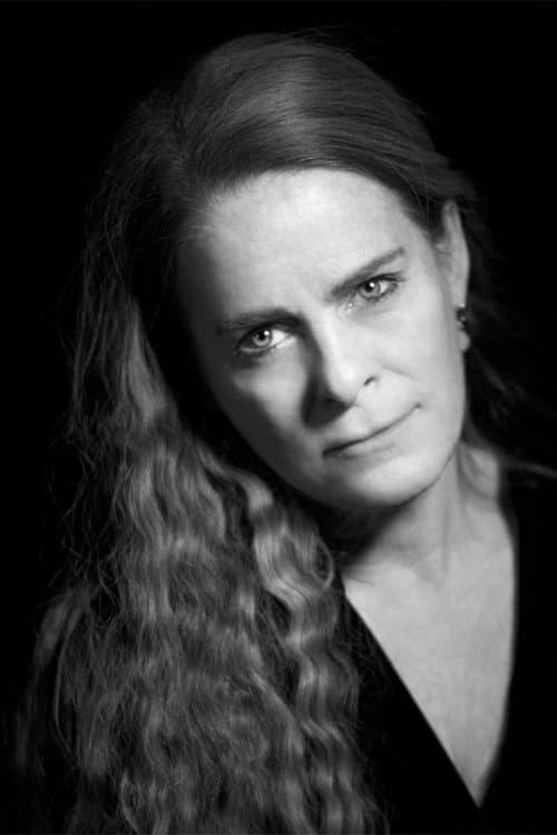 Maureen Grady headshot