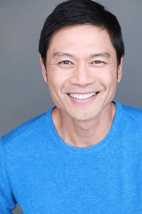 Bayani Ison headshot