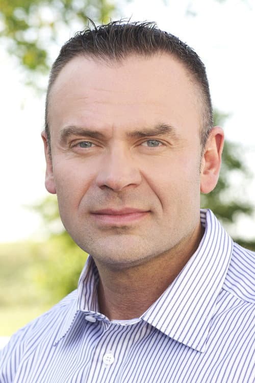 Sebastian Naskrent headshot