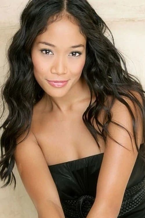 Shelby Rabara headshot