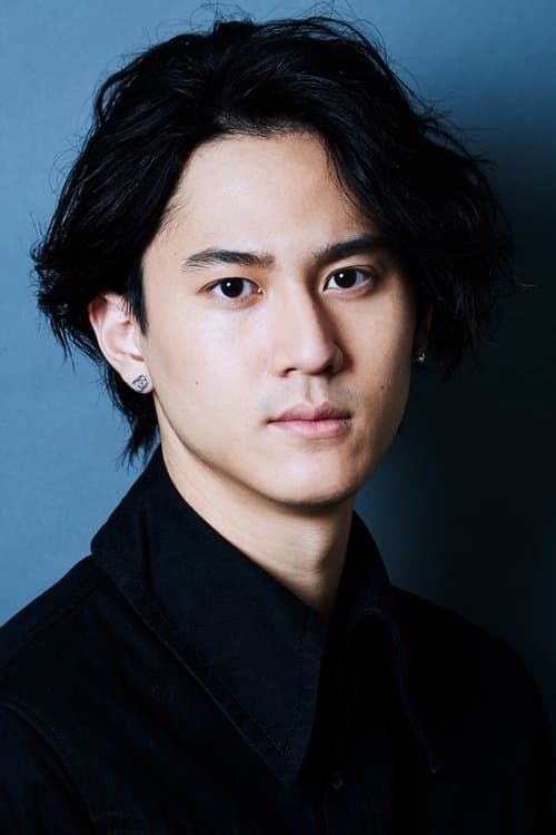 Shunsuke Takeuchi headshot
