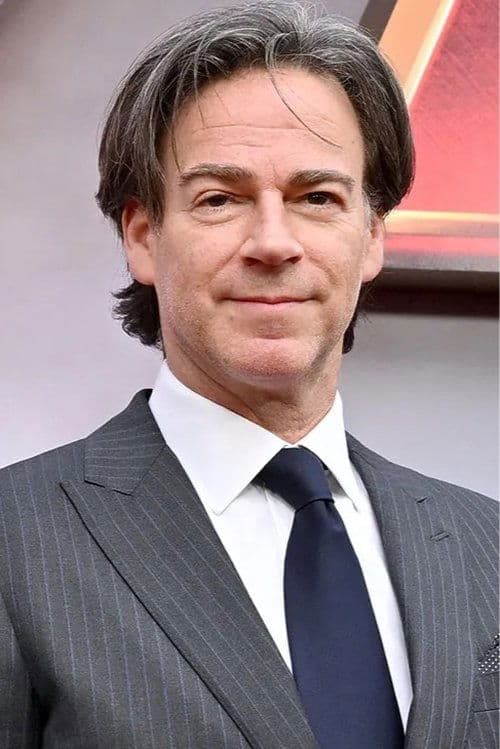 Peter Safran headshot