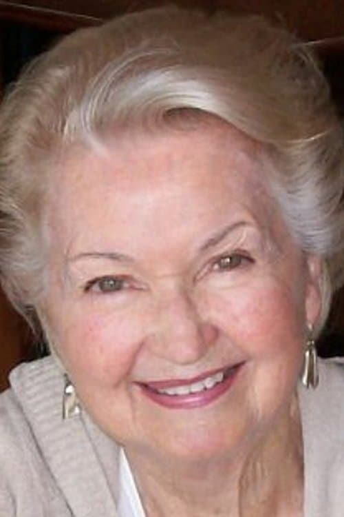 Maxine Miller headshot