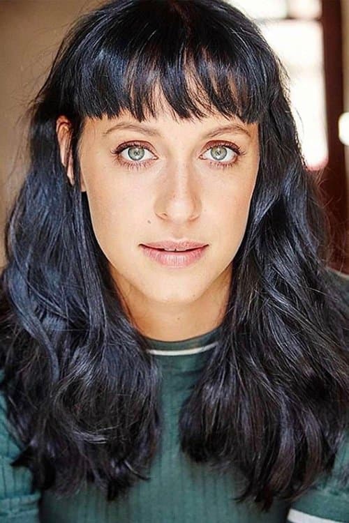 Jessica Falkholt headshot