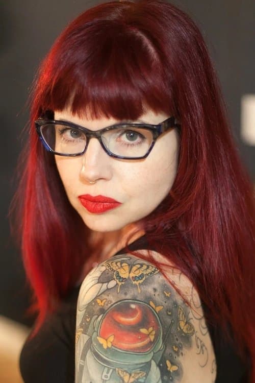Kelly Sue DeConnick headshot