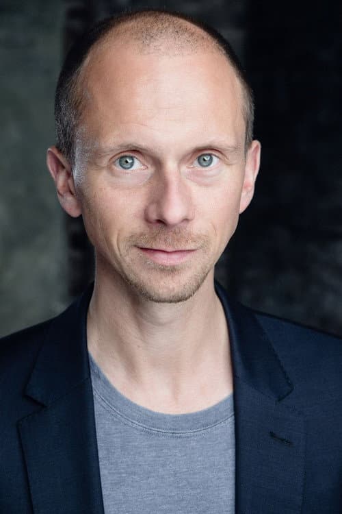 Tom Godwin headshot