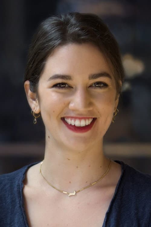 Madeline Sharafian headshot