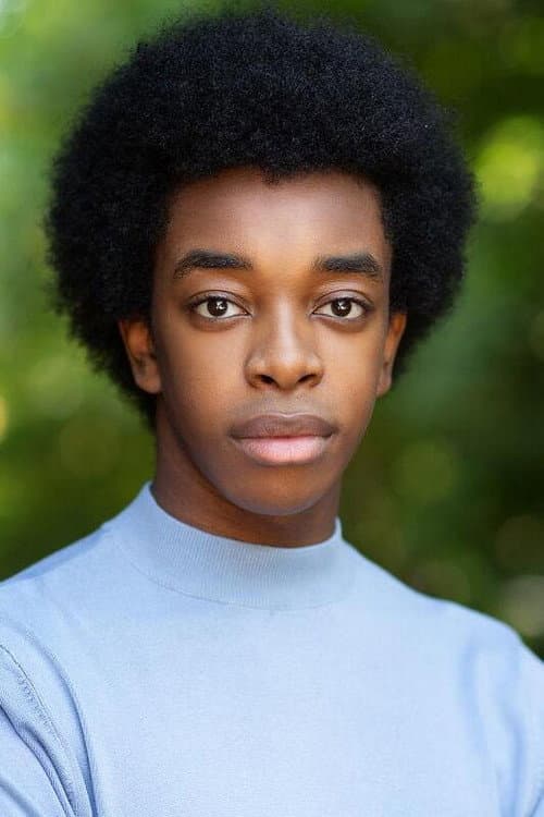 Devonté Sackitey headshot