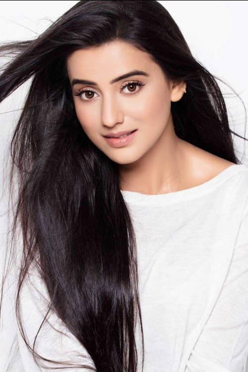 Akshara Singh headshot