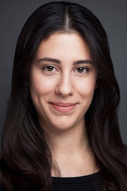 Hivda Zizan Alp headshot