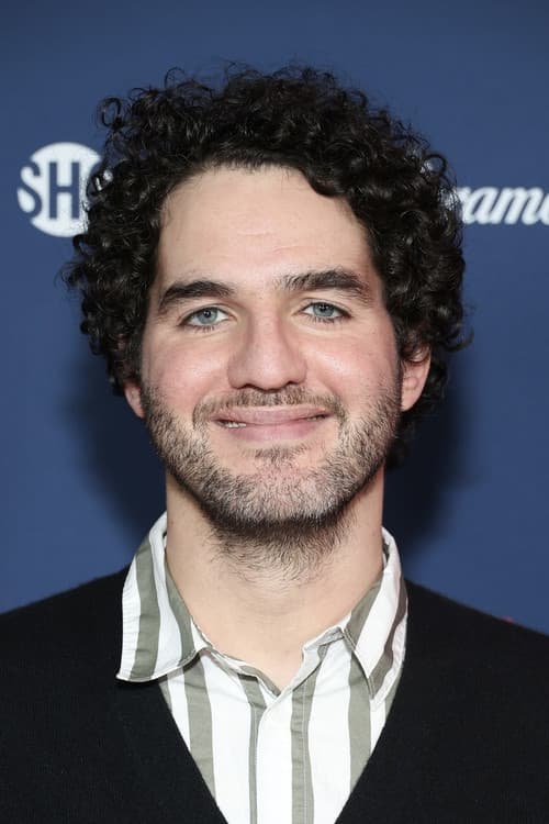 Benny Safdie headshot