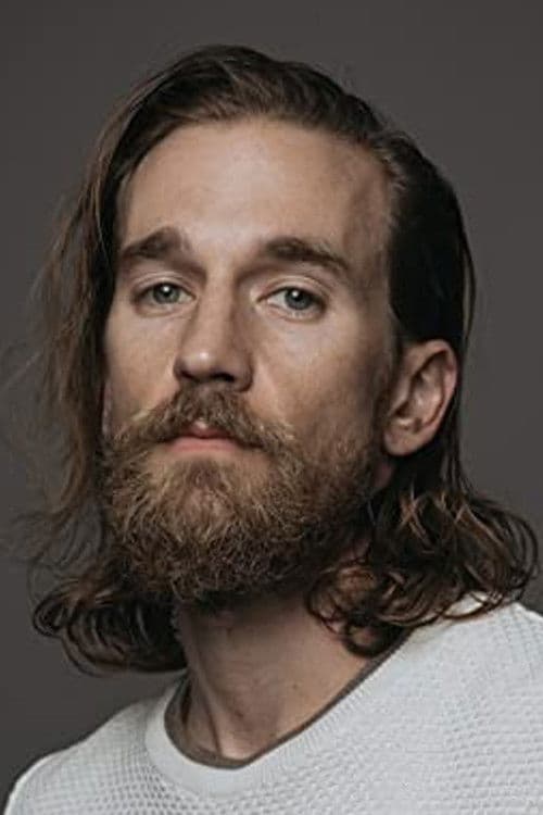 Anthony Traina headshot