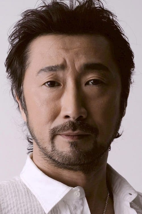 Akio Otsuka headshot