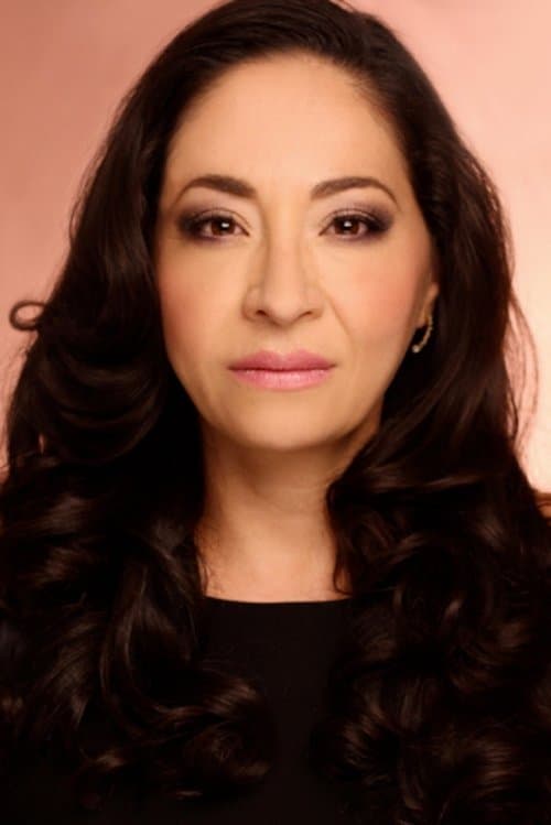Angélica Lara headshot