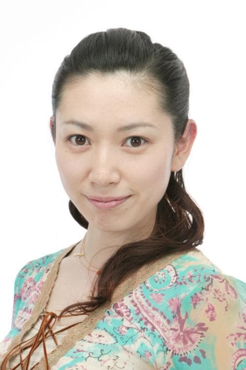 Houko Kuwashima headshot