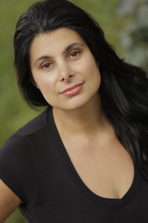 Maggie Parto headshot