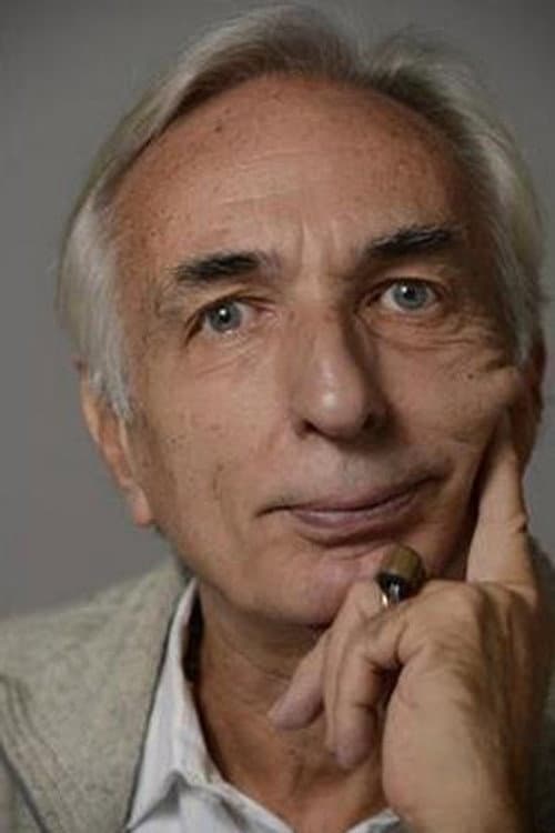 Stefano Gragnani headshot