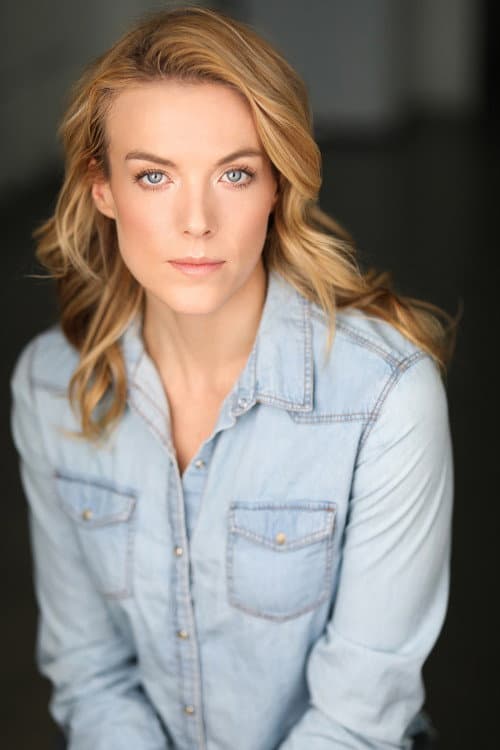Rhiannon Roberts headshot