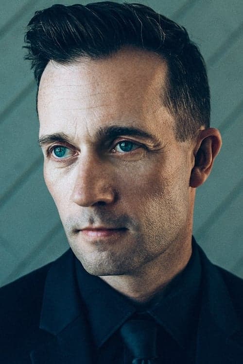 Johnny Hawkes headshot