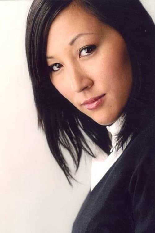 Amanda Young headshot