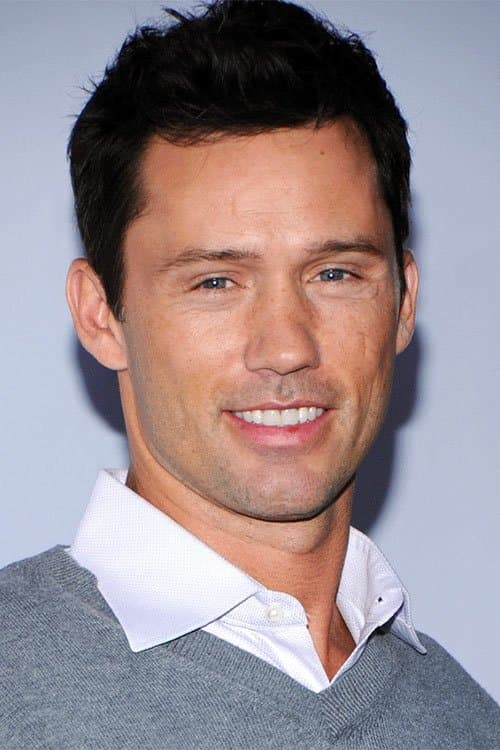 Jeffrey Donovan headshot
